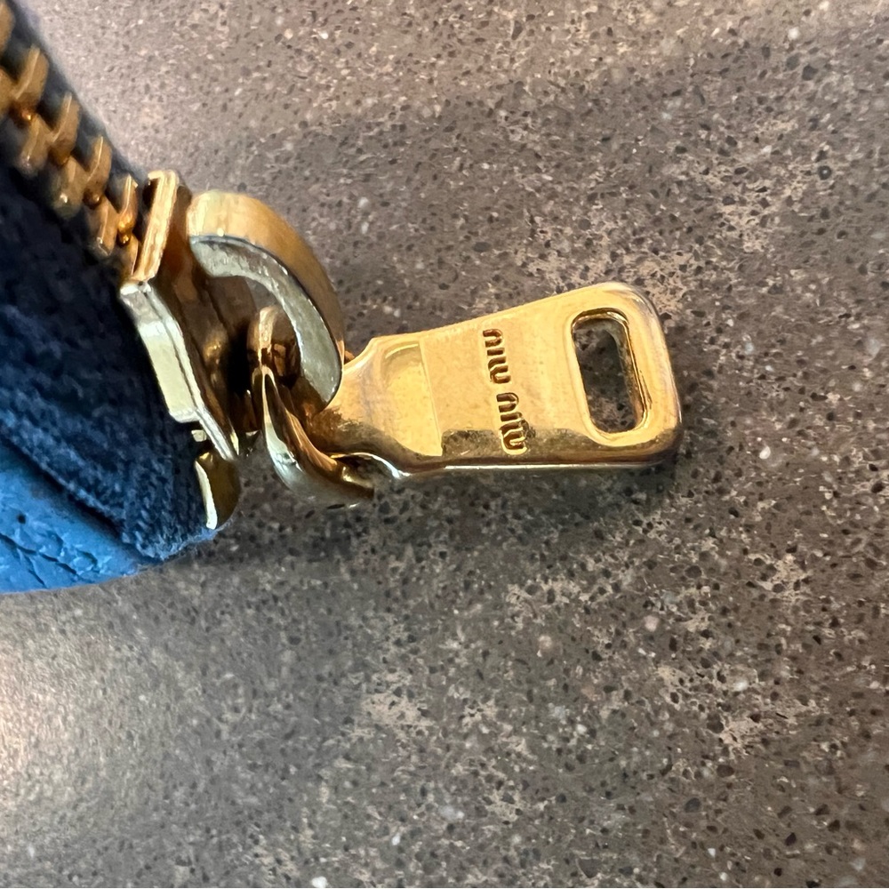 Euc Miu Miu Zippy Wallet - image 4